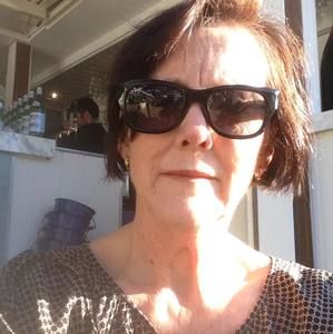 Meet your Posher, Michele